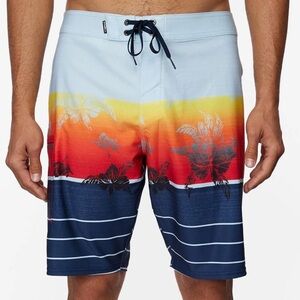 O’Neill Hyperfreak Heist Print 20” Board Shorts  Size: 33